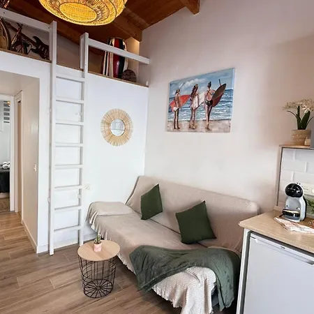 Apartment Pueblo Marino, Oasis Junto Al Mar De La Arana, By Sol Maestranza *